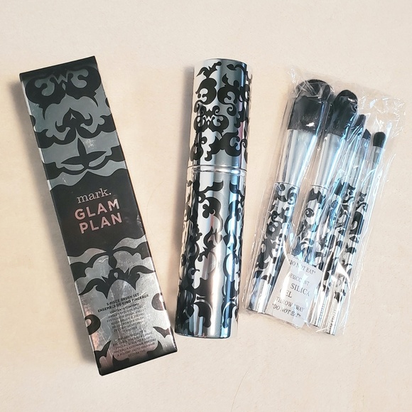 NWOT Avon Glam Plan 5-Piece Make-up Brush Set - Picture 2 of 4